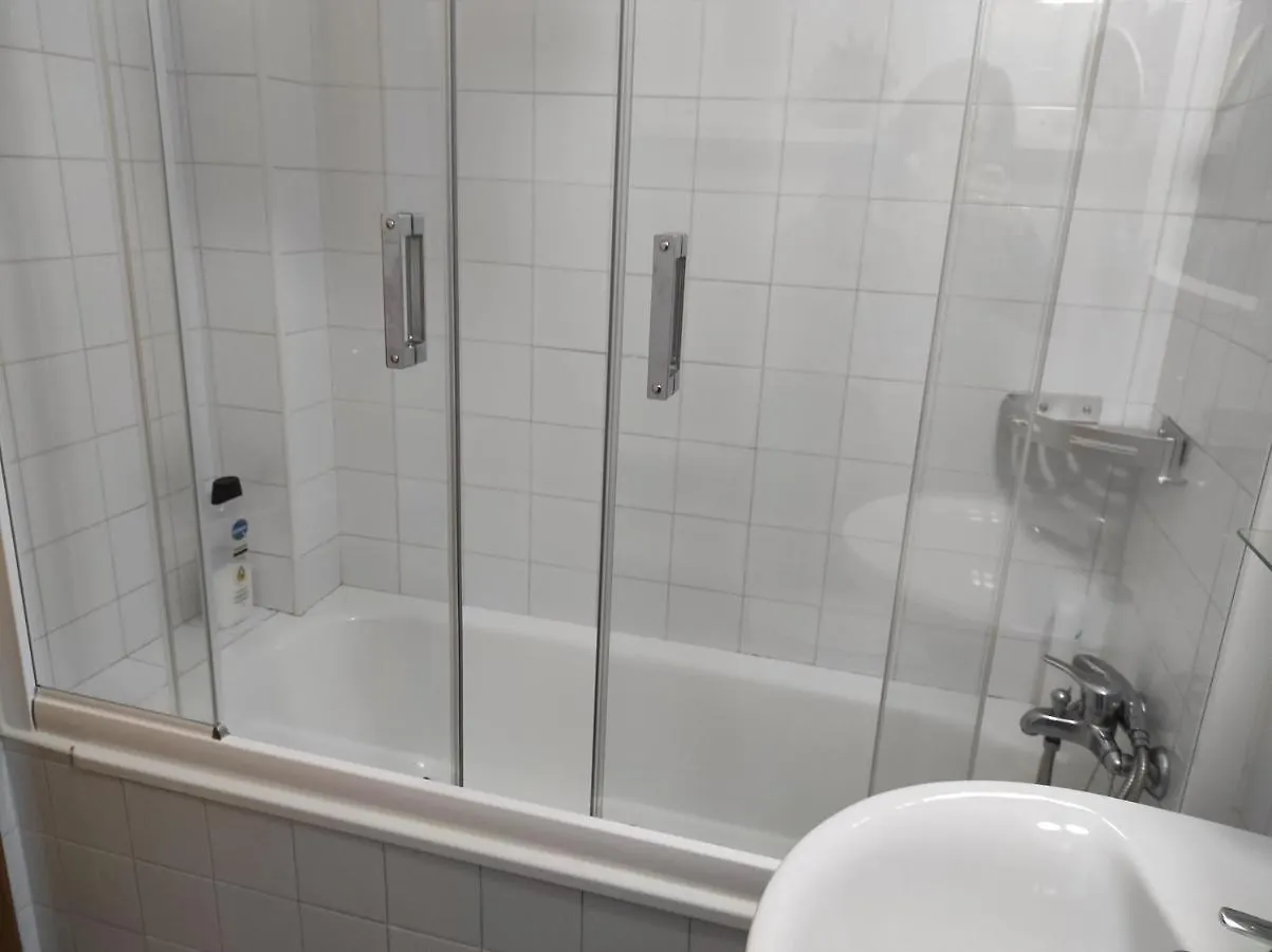Numancia Apartment Tarifa 0*,
